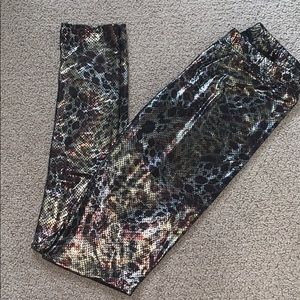 Metallic snakeskin legging